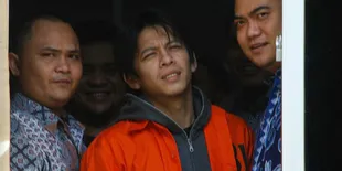 Lebaran, Tak Ada Keistimewaan Bagi Ariel