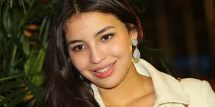 Manohara Ngeri Dengar 'Ganyang Malaysia'