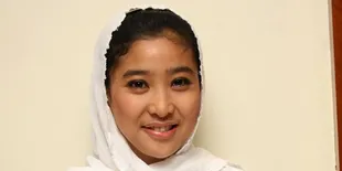 Olivia Zalianty Terus Belajar Mendekatkan Diri ke Allah