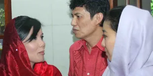 Christie Chaslam Kaget Kedatangan Teman Artis