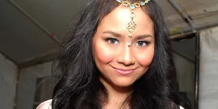 Gita Gutawa, Koleksi Baju Muslim Untuk Album Religi