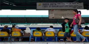 Arus Balik Stasiun Tanjungkarang Turun 10 persen