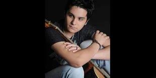 Luna Santana Manfaatkan Twitter Untuk Promosi