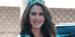 Puteri Indonesia 2010 Siap Bersaing di Miss Universe 2011