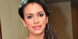 Nadine 'Keseleo' Sebut Wasior Ada di Sumatera