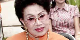 Ida Kusuma Janjian ke FFI Pakai Baju Ngejreng