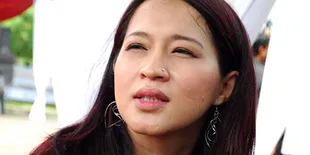 Okie Bantah Anaknya Dekat Dengan Adelia