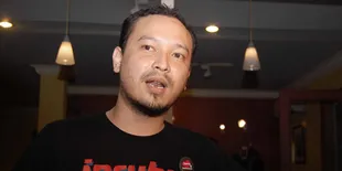 Banyu Biru Kecam Pemerintah Menutup BB