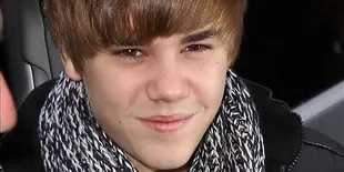 Bieber - Efron Bakal Jadi Presenter Golden Globe