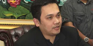 Farhat: Luna Maya Menzolimi Masyarakat