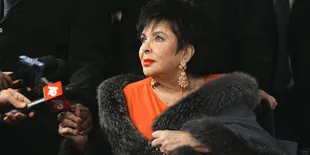 Ultah, Elizabeth Taylor Nonton Oscar Dari Rumah Sakit