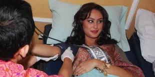 Alessandra Usman Tegang Saat Donor Darah