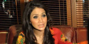 Maia Mimpi Ahmad Dhani Tanpa Busana