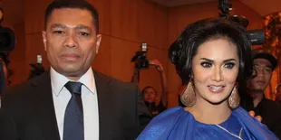 Biayai Pernikahan, Raul Lemos Berhutang?