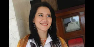 Okie Agustina Tak Bisa Lama di Pernikahan Pasha