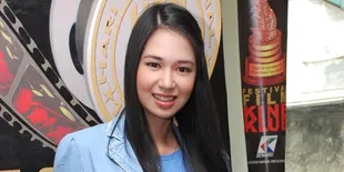 Laura Basuki Sedih Ditanya Horor Seks