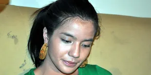 Butuh Uang, Sheila Marcia Terima Tawaran di TEBUS