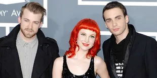 Paramore Gelar Lelang Untuk Bantu Jepang
