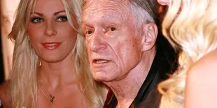 Mantan Hugh Hefner Takkan Hadir di Pernikahan