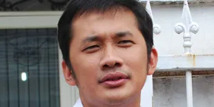 Mobil Hanung Bramantyo Dibobol