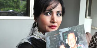 Moerdiono Beristri, Pernikahan Machica Mochtar Ditolak