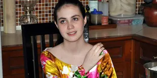 Pengacara: Arumi Bukannya Meronta!