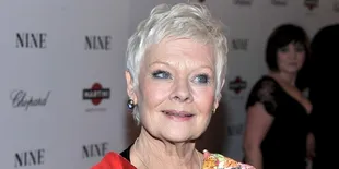 Bos James Bond Ini Pernah Nyolong Oscar