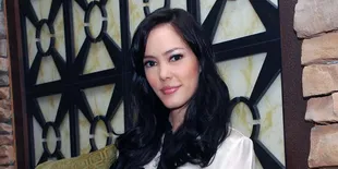 Gadget Mudahkan Cathy Sharon Berpergian