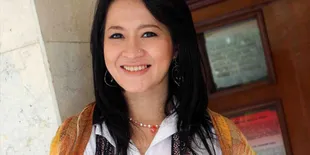 Puasa Ketiga Tanpa Suami, Okie Agustina Sudah Biasa