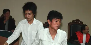 Jelang Vonis, Andika dan Izzy Tetap Semangat