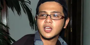 Ramon J Tungka Tak Berhenti Belajar Agama