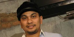 Usai Umroh, Tompi Serasa Seperti Diisi Ulang