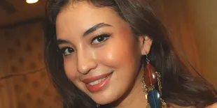 Manohara Siap Lebaran di Lokasi Syuting