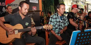 Yuke: Pas Band Tak Laku di Bulan Ramadhan