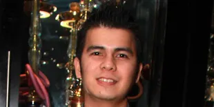 Lebaran, Handika Pratama Dituntut Dewasa