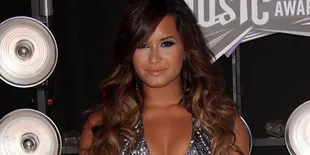 Demi Lovato: Aku Gemuk, Sehat dan Bahagia!