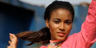 Leila Lopes Suka Menari Kuduro