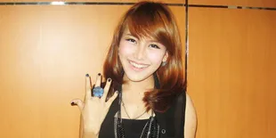 Ayu Ting Ting Tak Suka Pedangdut Seronok