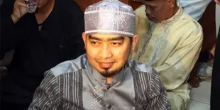 Ustad Solmed Lamar April Jasmine