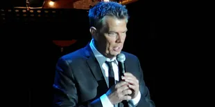 David Foster Bikin Tribute To Michael Jackson