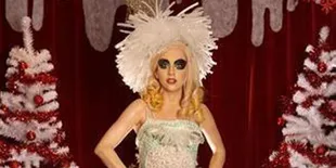 Lady GaGa Pimpin Nominasi Best Song Oscar 2012