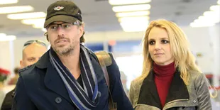 Tema Pesta Pernikahan Britney Spears: Sederhana