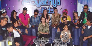 500 Artis Ramaikan Dahsyatnya Award