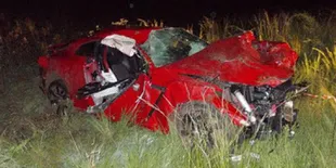 Pamer di Jalan, Nissan GT-R Nyungsep di Parit