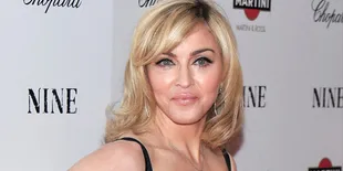 Jelang Super Bowl, Madonna Cedera Hidung
