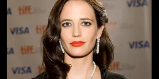 Gadis Bond Jadi Pemeran Utama di Sekuel '300'