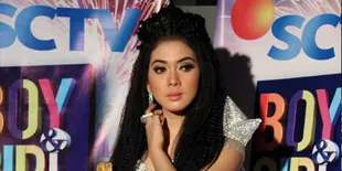 Syahrini Pernah Dikado Spesial Saat Valentine