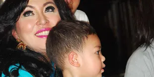 Barang Bukti Kasus Angie Dilempar Keanu ke Kolam