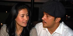 'Coklat Kadaluarsa' Temani Valentine Fathir - Fera