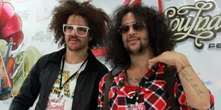 Ups! LMFAO Nyaris Jatuhkan Madonna